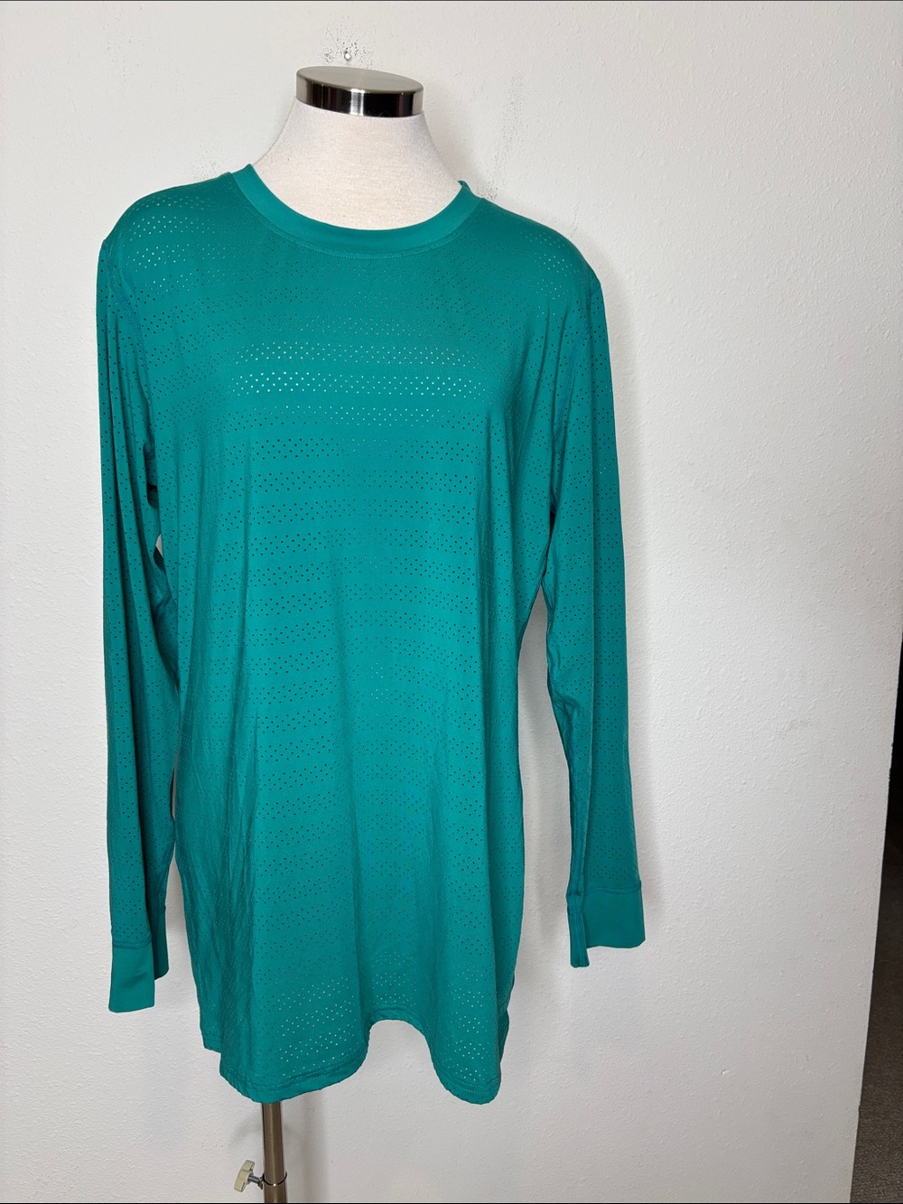 ZYIA Long Sleeve Perforated Tee - Teal